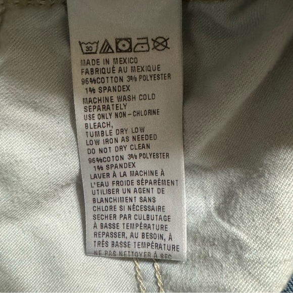 BDG 29W High Rise Crop Kick Jean Women’s 29W - Picture 7 of 8